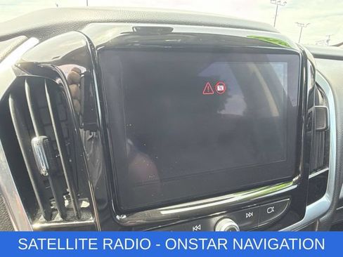 Certified 2020 Chevrolet Traverse LT FWD image 4