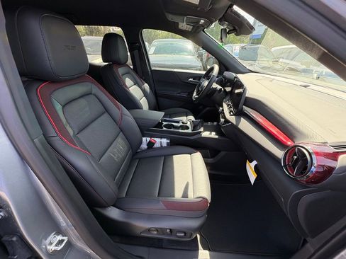 New 2026 Chevrolet Equinox RS w/ Convenience Package III AWD/4WD image 23