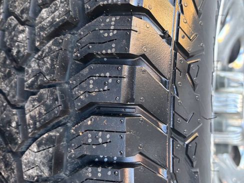 Used 2010 Chevrolet Silverado 1500 W/T w/ LS Package image 20