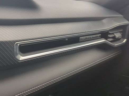 Used 2025 Ford Mustang Premium image 27