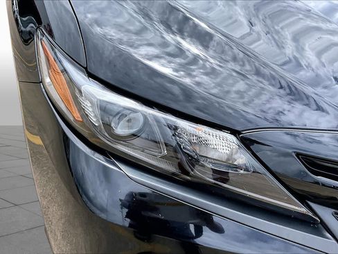 Used 2023 Toyota Camry SE FWD image 27