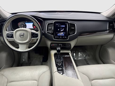 Used 2016 Volvo XC90 T6 Momentum w/ Protection Package Plus AWD/4WD image 20