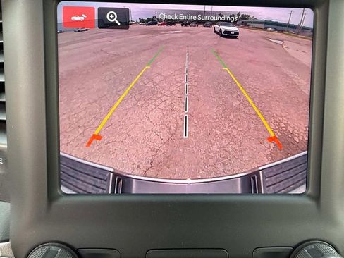 Used 2024 RAM 2500 Big Horn w/ Bed Utility Group image 21