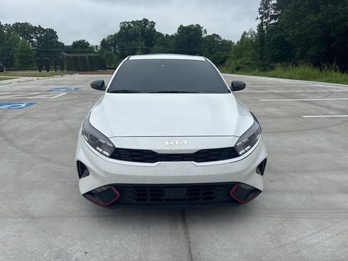 Used 2023 Kia Forte GT-Line w/ GT-Line Premium Package FWD image 8