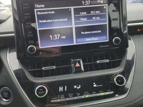 Certified 2022 Toyota Corolla SE image 8