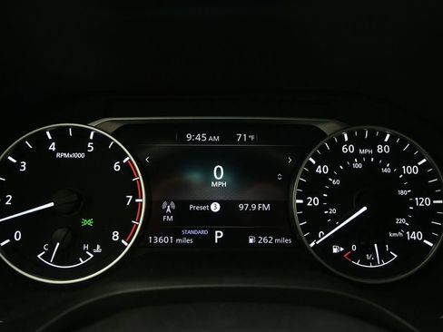 Used 2025 Nissan Rogue S FWD image 16