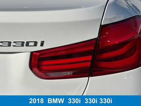 Used 2018 BMW 330i Sedan w/ Convenience Package RWD image 33