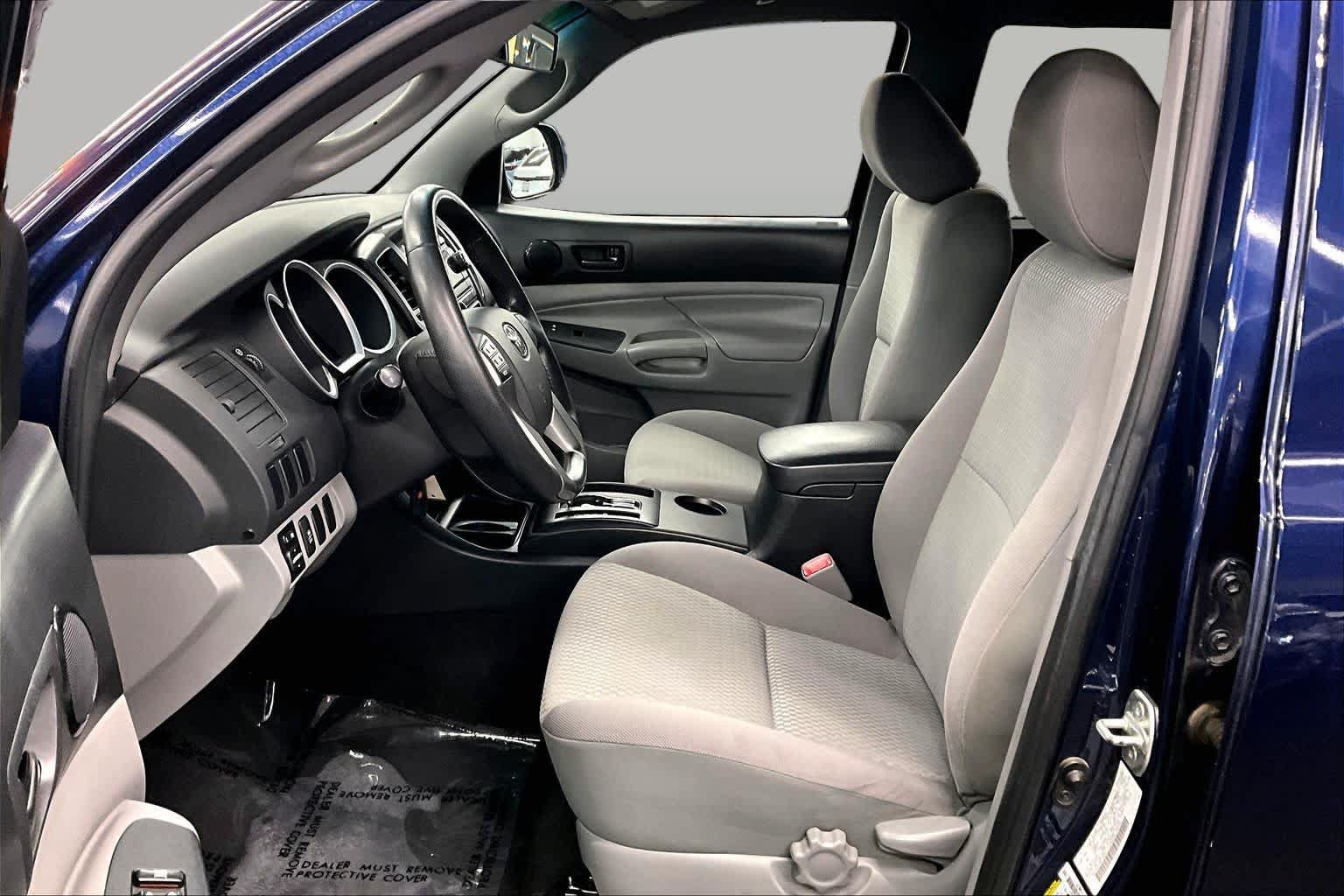 Used 2012 Toyota Tacoma 2WD Double Cab w/ Convenience Pkg image 7