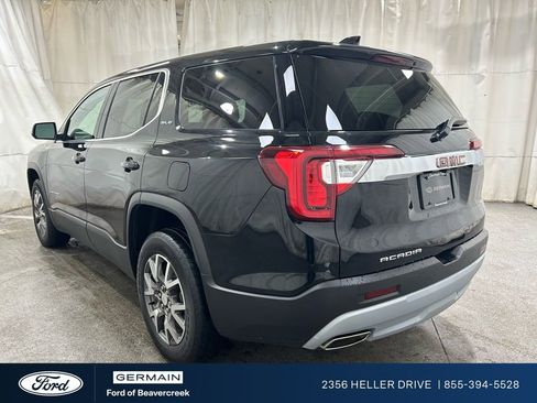 Used 2023 GMC Acadia SLE image 7