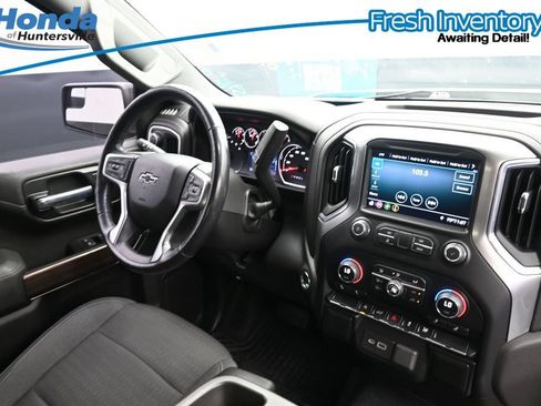 Used 2020 Chevrolet Silverado 1500 RST w/ All-Star Edition RWD image 14