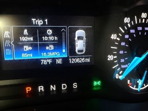 Used 2015 Ford Edge SE FWD image 26