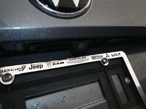 Used 2022 Volkswagen Taos SEL w/ Panoramic Sunroof Package image 39