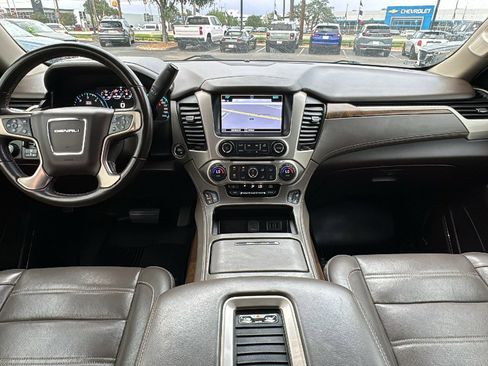 Used 2019 GMC Yukon Denali AWD/4WD image 28