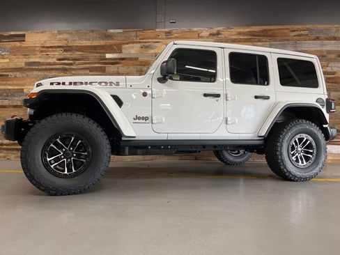 New 2026 Jeep Wrangler Unlimited Rubicon AWD/4WD image 20