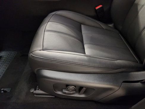 New 2026 Land Rover Range Rover Evoque S image 24