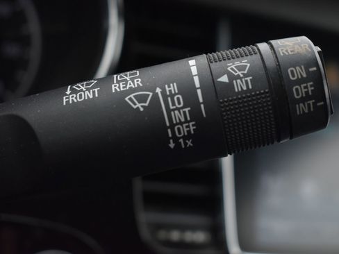 Used 2019 Buick Encore Preferred w/ Safety Package image 22