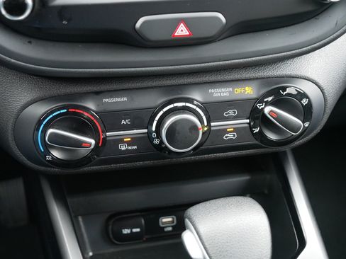 Certified 2024 Kia Soul LX w/ Option Group 015 image 23