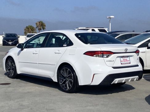 Certified 2020 Toyota Corolla SE FWD image 5
