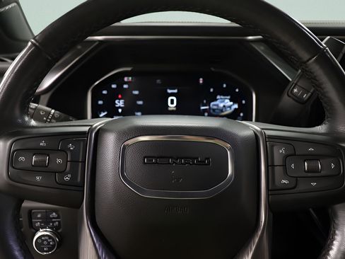 Used 2024 GMC Sierra 3500 Denali Ultimate AWD/4WD image 10