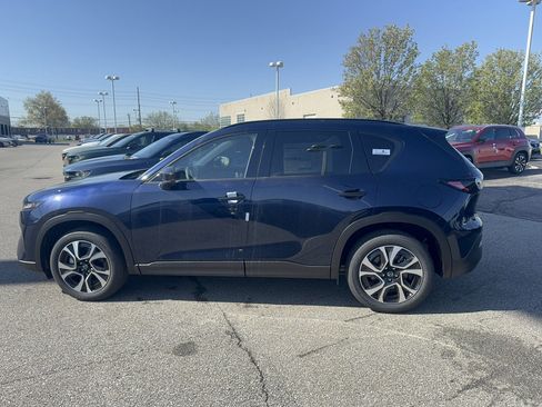 New 2026 MAZDA CX-5 Preferred AWD/4WD image 8