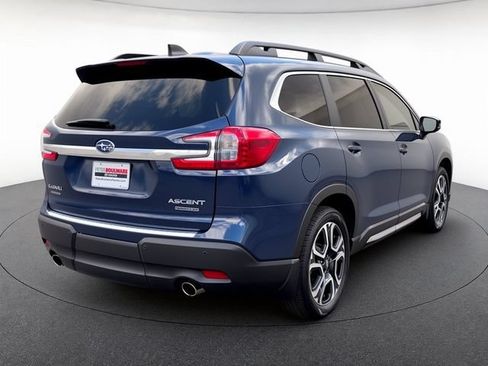 Used 2025 Subaru Ascent Limited w/ Popular Package #1 AWD/4WD image 6