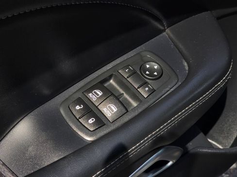 Used 2016 Dodge Challenger SXT Plus RWD image 23