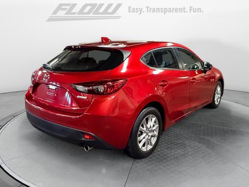 Used 2015 MAZDA MAZDA3 i Touring w/ Technology Package image 9