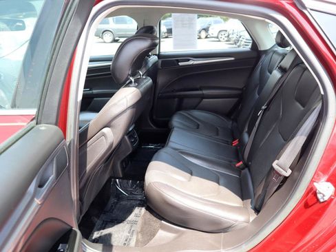 Used 2015 Ford Fusion Titanium FWD image 14
