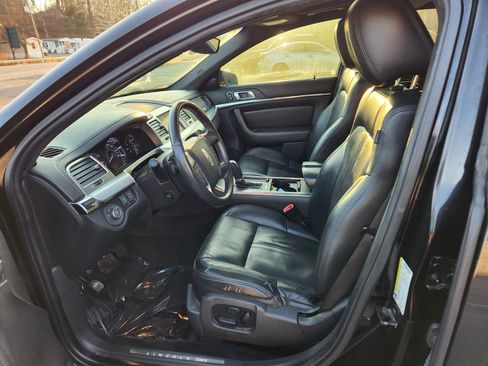 Used 2012 Lincoln MKS AWD image 26