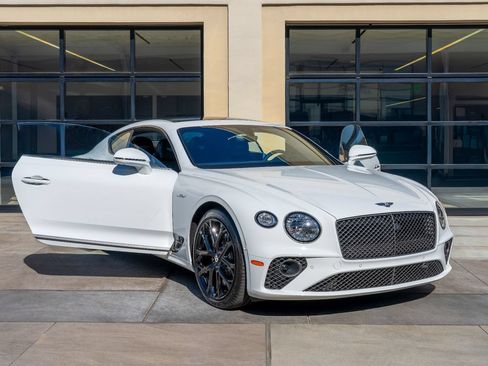 Used 2024 Bentley Continental GT Speed AWD/4WD image 34