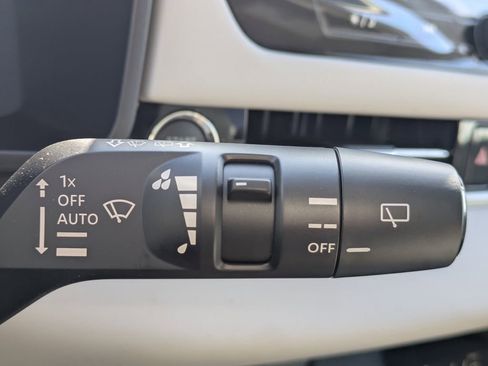 New 2026 Mitsubishi Outlander SE FWD image 28