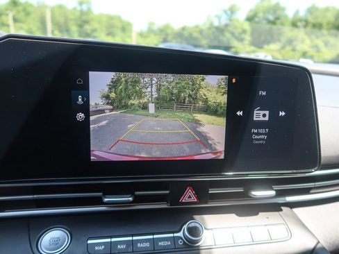 Used 2024 Hyundai Elantra SEL FWD image 26