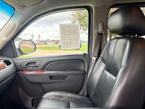 Used 2014 GMC Yukon XL SLT RWD image 22
