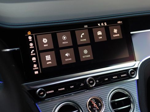 Certified 2022 Bentley Continental GT AWD/4WD image 21
