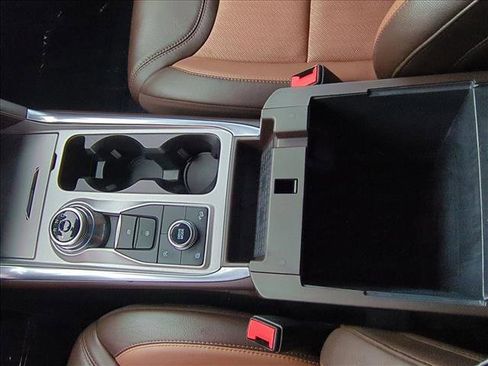 Used 2023 Ford Explorer King Ranch w/ Technology Package image 15