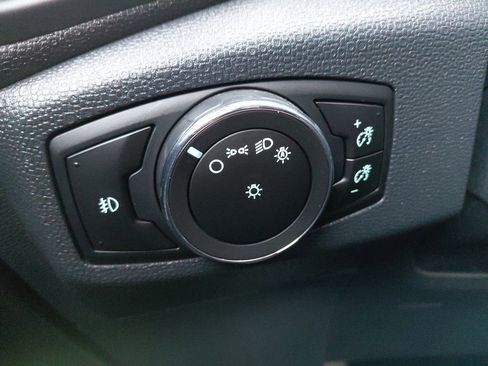 Used 2020 Ford EcoSport SE image 36