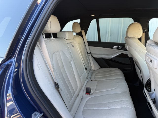 Used 2021 BMW X5 sDrive40i w/ Premium Package RWD image 32