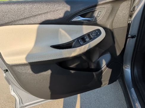 Used 2023 Buick Encore GX Preferred w/ Cold Weather Comfort Package FWD image 15