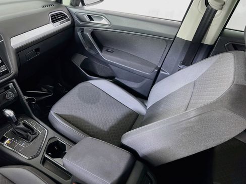 Used 2020 Volkswagen Tiguan S FWD image 21