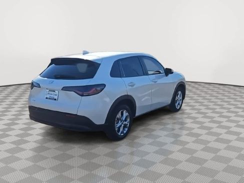 Certified 2023 Honda HR-V LX image 8