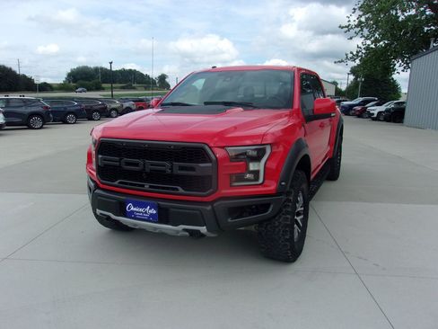 Used 2018 Ford F150 Raptor w/ Equipment Group 802A Luxury AWD/4WD image 7