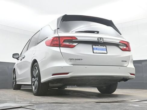 Used 2024 Honda Odyssey Touring image 49