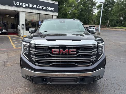 Used 2024 GMC Sierra 1500 SLT AWD/4WD image 3