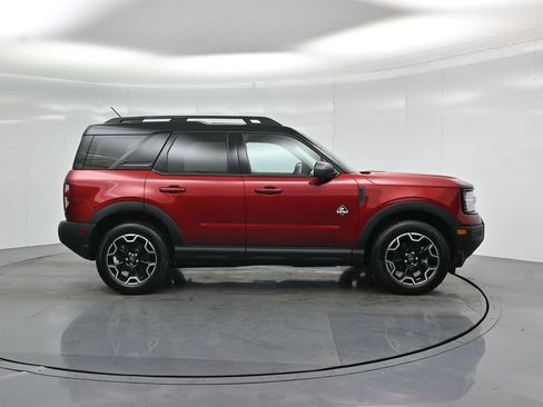 Certified 2025 Ford Bronco Sport Outer Banks w/ Outer Banks Tech Package+ AWD/4WD image 26