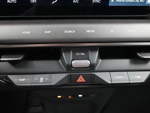 New 2026 Kia EV9 Wind AWD/4WD image 22