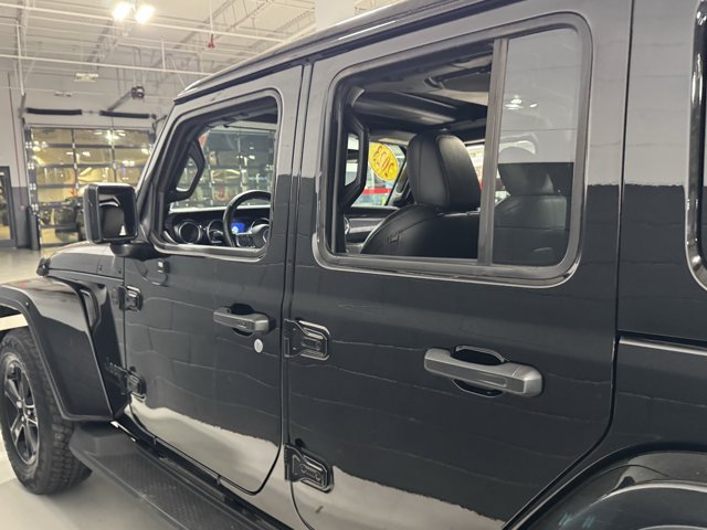 Used 2023 Jeep Wrangler Unlimited Sahara AWD/4WD image 27