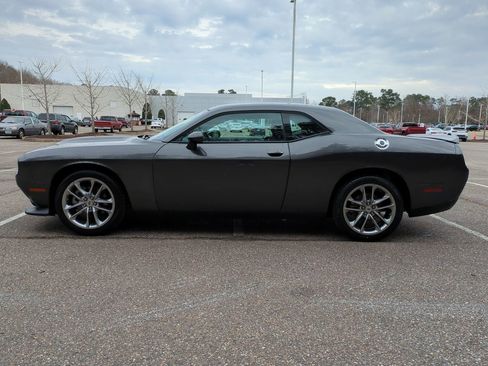 Used 2022 Dodge Challenger GT AWD/4WD image 7