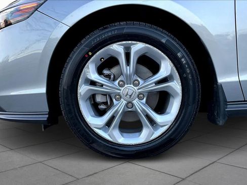 Used 2024 Honda Accord LX image 11