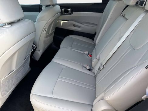 New 2026 Kia Sorento S w/ S Panoramic Sunroof Package image 11