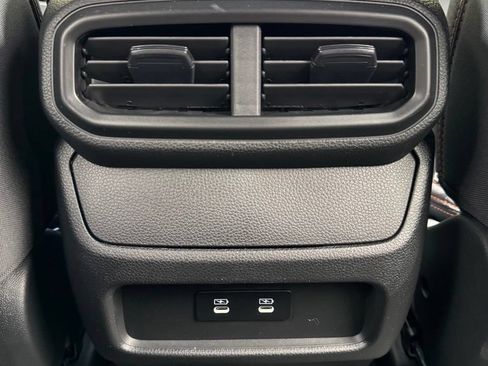 New 2026 Honda Pilot Sport image 18